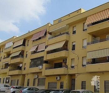 Venta de piso en Llosa de Ranes de 3 habitaciones con balcón y aire acondicionado