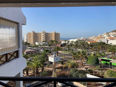 Venta de piso en Los Cristianos - Playa de las Américas de 1 habitación con terraza y piscina