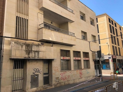 Venta de piso en Villena de 4 habitaciones con terraza