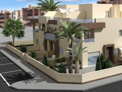 Apartamento en venta en La Manga del Mar Menor, Murcia
