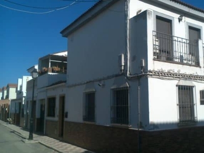 Chalet adosado en venta en Calle Noulas, 23730, Villanueva De La Reina (Jaén)