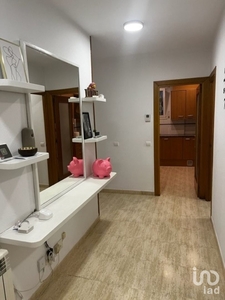 Piso 3 habitaciones de 74 m² en Girona (17003)