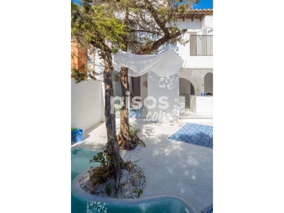 Casa adosada en venta en Las Chapas en Cabopino-Reserva de Marbella por 649.000 €