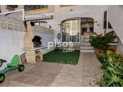 Casa en venta en Avenida de Escandinavia en Gran Alacant por 116.500 €