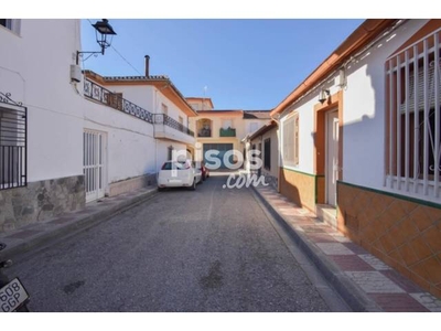Casa en venta en Calle de la Virgen de las Nieves, 19 en Alfacar por 70.000 €