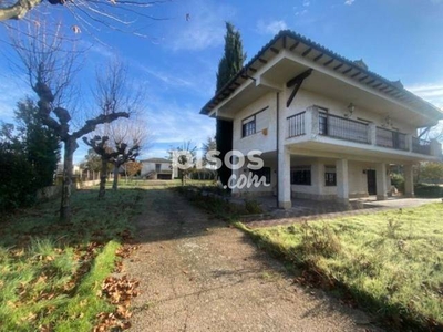 Chalet en venta en Camino Viejo de Simancas