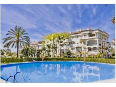 Dúplex en alquiler en Lomas de Marbella Club-Puente Romano