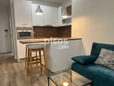 Estudio en alquiler en Ensanche en Abando Ensanche por 850 €/mes