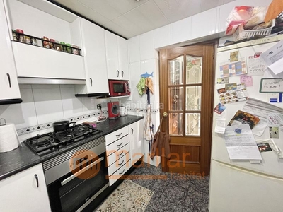 Piso con 3 habitaciones con ascensor en Provençals del Poblenou Barcelona