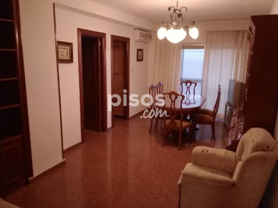 Piso en alquiler en Alcampo en Cartuja por 600 €/mes