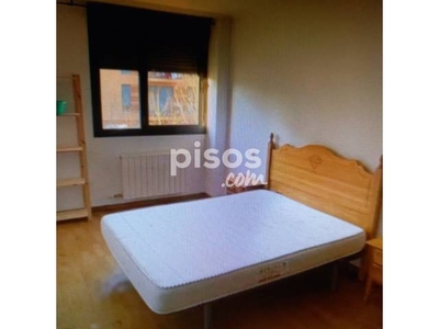 Piso en alquiler en Calle de Jesús García Bernalt en San Bernardo-Campus-Platina por 580 €/mes