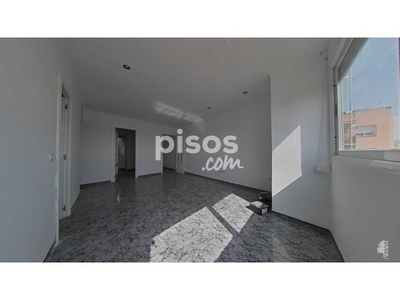 Piso en alquiler en Sabadell en Can Rull por 775 €/mes