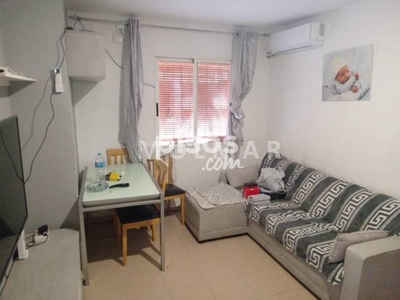 Piso en venta en V-Av.Cid en Nou Moles por 70.000 €