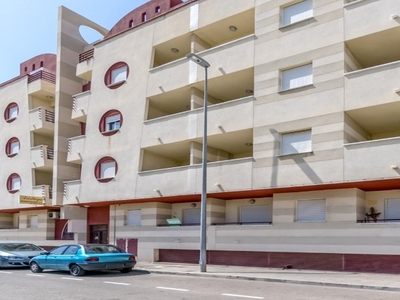 Piso en venta en calle Colombia, Almoradí, Alicante