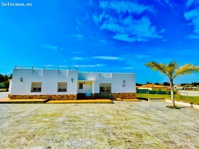 Casa con terreno en Alquiler en Chiclana de la Frontera, Cádiz