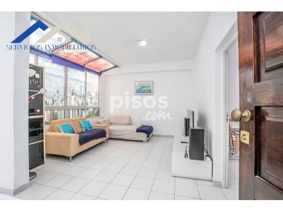 Piso en venta en Avenida Islas Canarias, cerca de Calle Graciliano Afonso