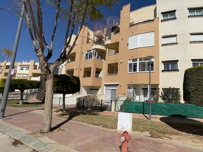 Alquiler de piso en calle Collado Jerónimos de 2 habitaciones con terraza y piscina