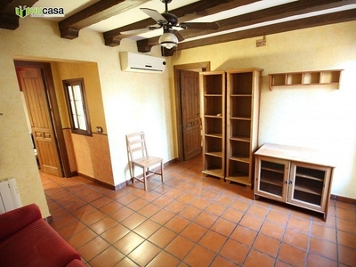 Alquiler de piso en Casco Histórico de 1 habitación con terraza y aire acondicionado