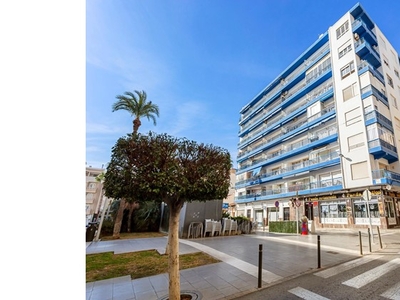 Apartamento a solo 200 metros de la Playa del Cura, Torrevieja!