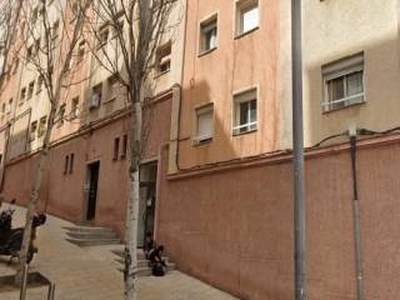 Piso Calle Travau, El Turó de la Peira-Can Peguera, Barcelona