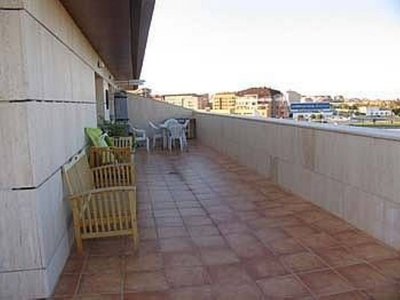 Venta de ático en Hermanos Falcó - Sepulcro Bolera de 3 habitaciones con terraza y garaje