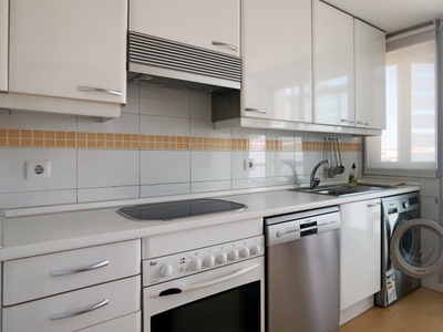 Apartamento contemporáneo de 2 dormitorios en alquiler Villaverde, Madrid