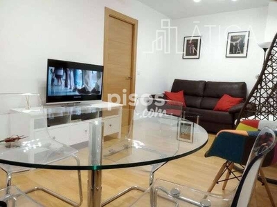 Apartamento en alquiler en Salesas-Glorieta-Chinchibarra-Capuchinos