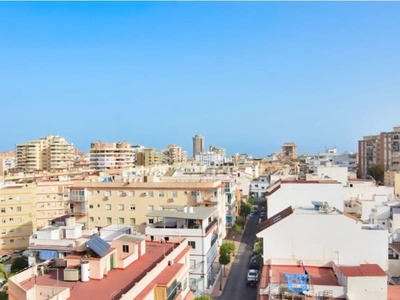 Apartamento en venta en Centro ciudad, Fuengirola, Málaga