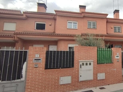 Casa / Chalet en venta en El Viso de San Juan de 237 m2