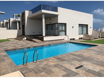 Alquiler vacaciones de casa con piscina y terraza en Orihuela Costa, Playa Flamenca