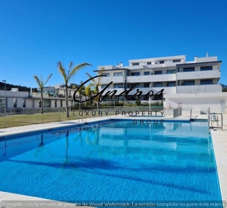 Apartamento en venta en Buenas Noches, Estepona, Málaga