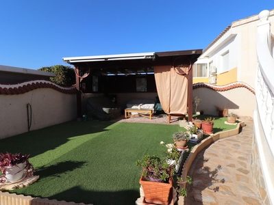 Benijofar villa en venta