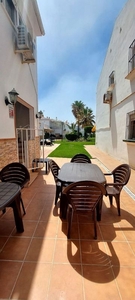 Piso en alquiler en calle Guadalhorce de 1 habitación con terraza y piscina