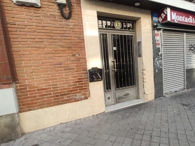 Piso en venta en Avenida Cerro De Los Angeles, 28026, Madrid (Madrid)