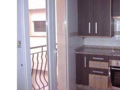 Venta de piso en calle Federico Silva de 2 habitaciones con terraza y calefacción