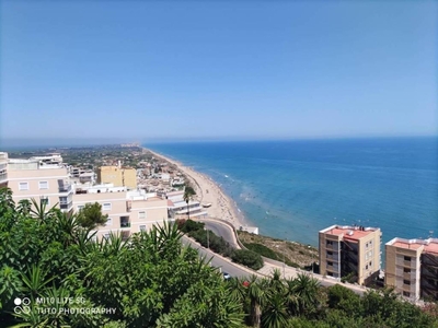 Venta Piso Cullera. Piso de dos habitaciones en Calle DEL AZHAR. Buen estado segunda planta con terraza