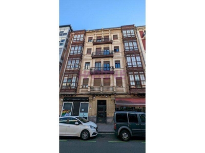 Venta Piso en Plaza de la Casilla 5. Bilbao