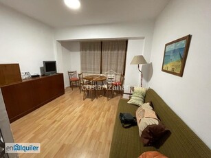 Alquiler piso con 2 habitaciones Zona llombai