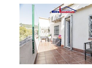 Todo reformado con terraza de 16m².