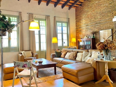 Alquiler Piso Sant Cugat del Vallès. Piso de cuatro habitaciones Con terraza