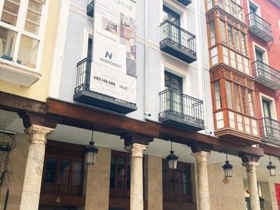 Venta Piso Valladolid. Piso de dos habitaciones en Calle Manzana. Buen estado tercera planta con balcón
