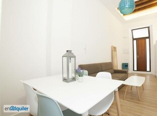 Apartamento reformado de 1 dormitorio en alquiler en Gavidia