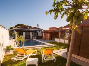 Chalet en Chiclana de la Frontera