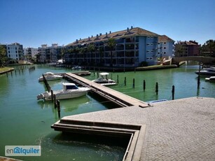 Piso en avenida de la Marina, s/n, Puerto de Sotogrande-La Marina, Sotogrande