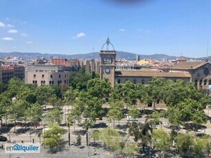 Piso en plaza de la Universitat, El Raval, Barcelona