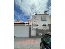 Casa en venta en Calle de los Tenderetitos, 17 en San Fernando por 599.000 €