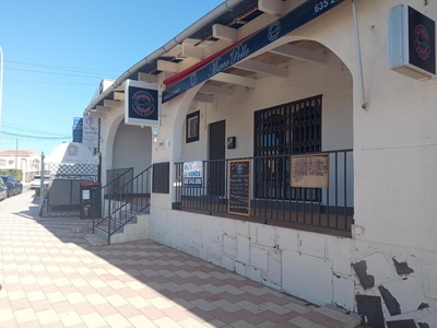 ACTIVO BANCARIO: Local Comercial a la venta, destinado Hostelería / Restauración en Zona Comercial de San Fulgencio Venta Marina Oasis