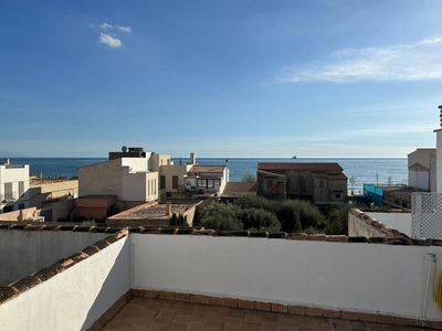 Alquiler Casa adosada Palma de Mallorca. Con terraza 108 m²