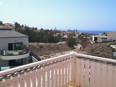 Alquiler Casa unifamiliar en Nayra 139 Mogán. Buen estado con terraza 180 m²