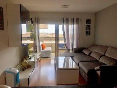 Alquiler Piso Marbella. Piso de una habitación en Calle Jacinto Benavente 5. Muy buen estado sexta planta plaza de aparcamiento con terraza